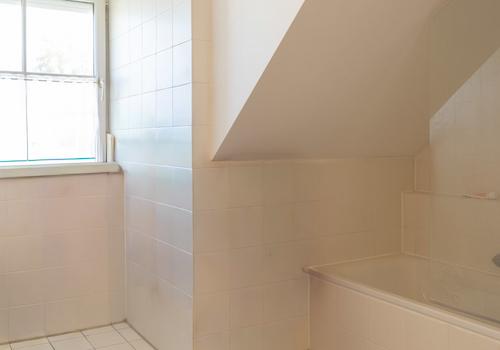 Familienfreundliche Maisonette mit Südbalkon & ausgebautem Dachspitz – sofort bezugsfrei