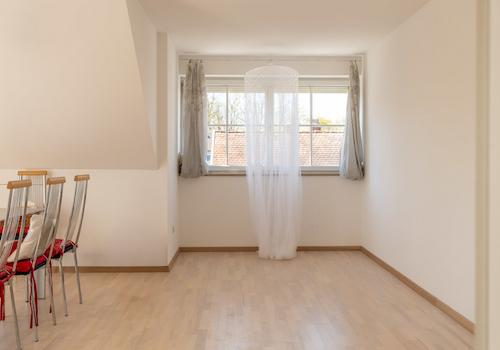 Familienfreundliche Maisonette mit Südbalkon & ausgebautem Dachspitz – sofort bezugsfrei