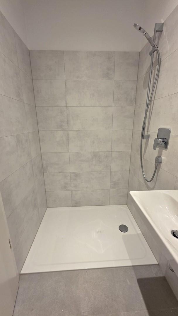 Gäste-WC Dusche