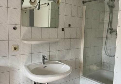 App. 1 Badezimmer