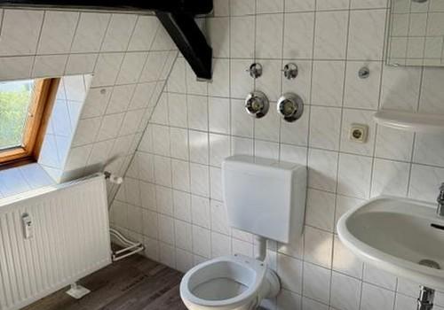 App. 1 Badezimmer