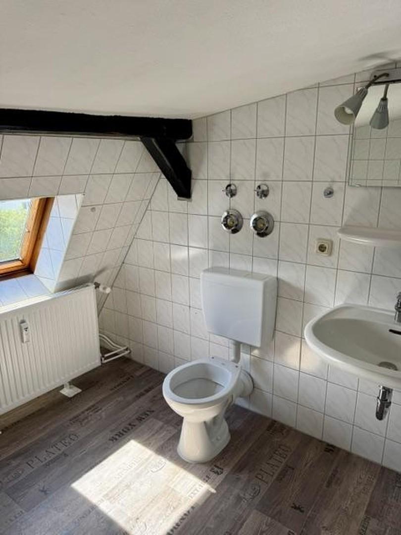 App. 1 Badezimmer