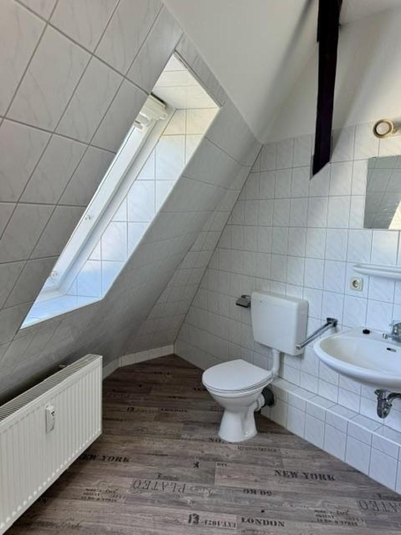 App. 2 Badezimmer