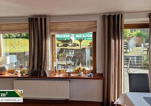 Zugang zum Biergarten