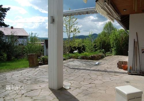Ansicht Terrasse vom Wohnzimmer