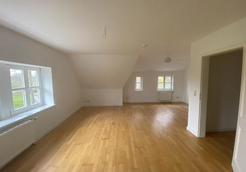 Schlafzimmer 2 (oben)
