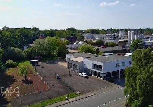 Straßenansicht