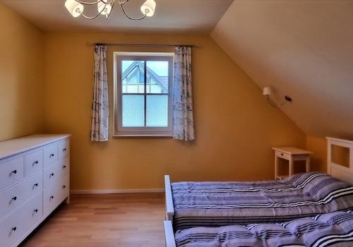 OG weiteres Schlafzimmer