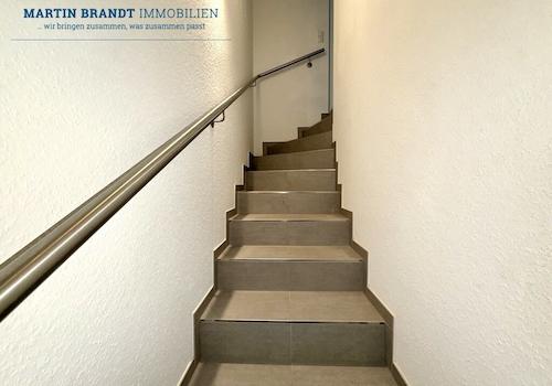Treppenaufgang ins Obergeschoss
