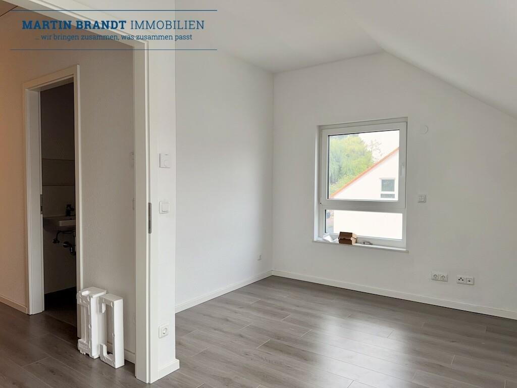 Schlafzimmer 4