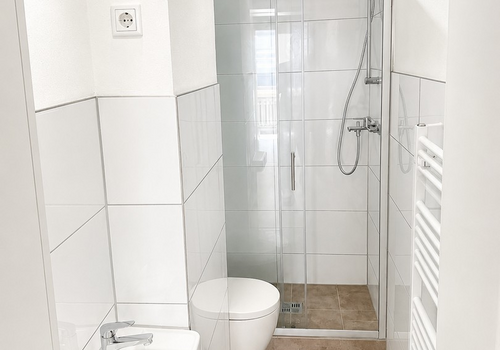 Badezimmer 2