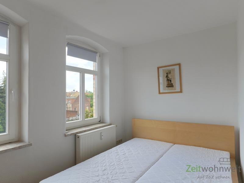 Blick ins Schlafzimmer