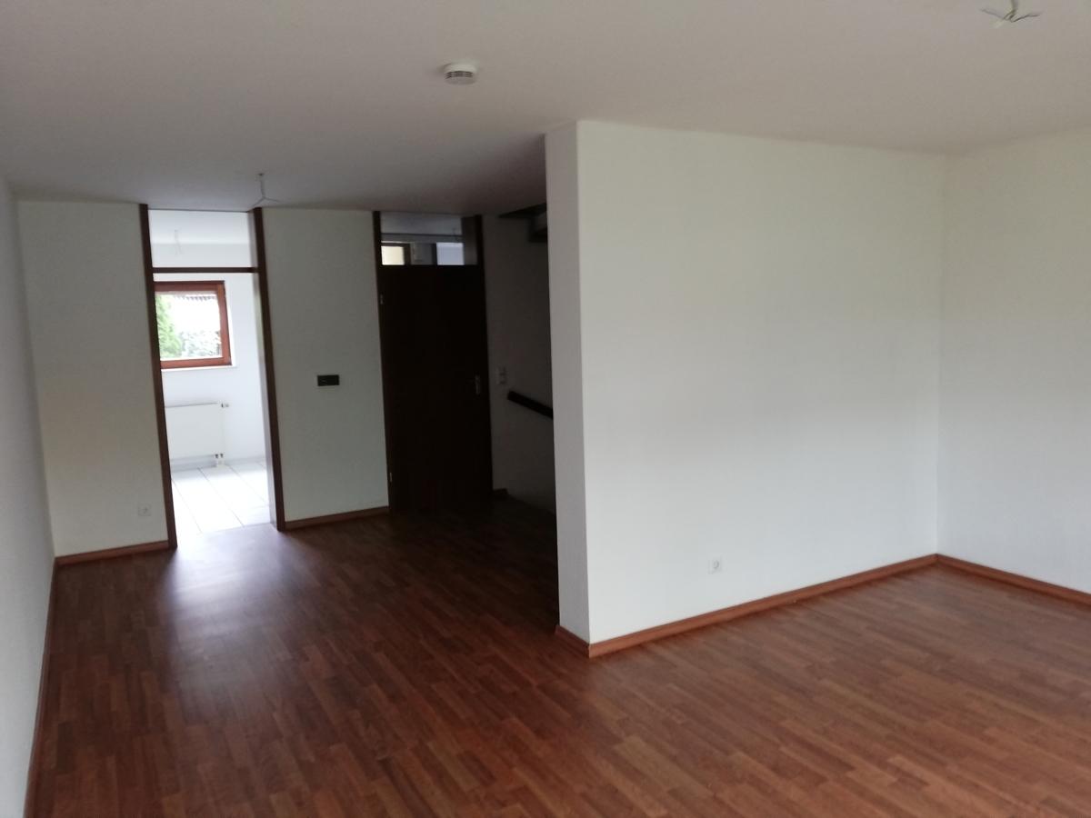 Blick Essbereich u.Küche