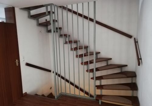 Treppe zum OG