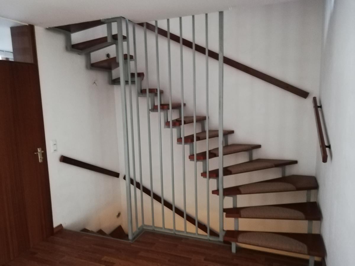 Treppe zum OG