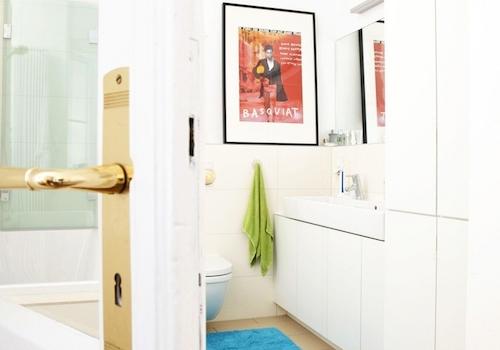 ... Ensuite Badzugang