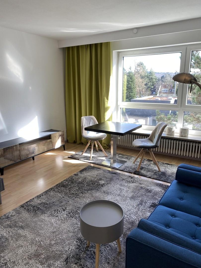 Wohnzimmer 4.OG Mitte