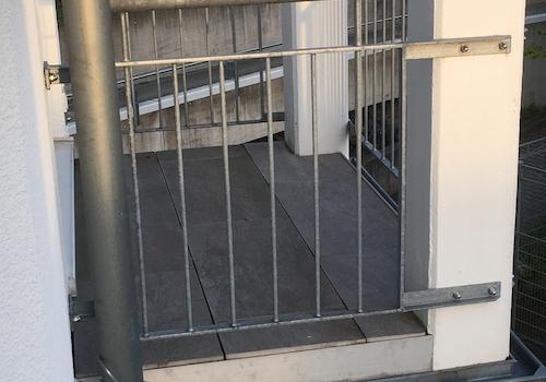 1 von 2 kleinen Balkonen SZ/AZ