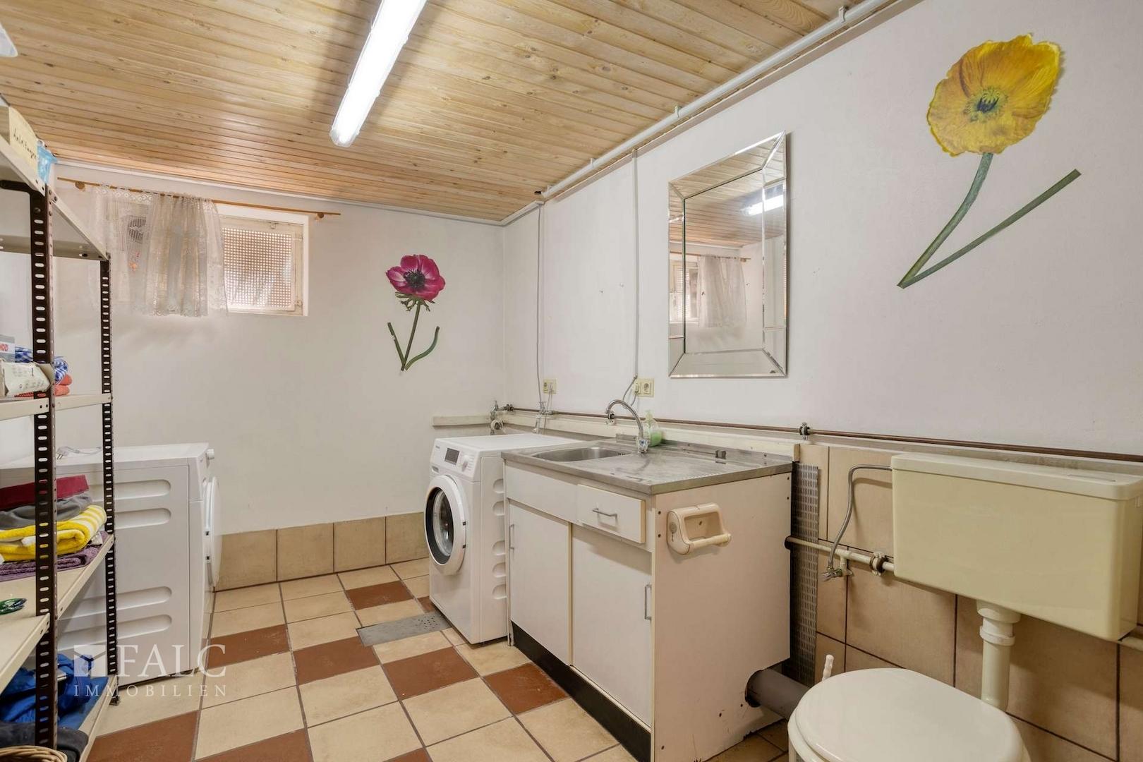 Hauswirtschaftsraum / Gäste WC
