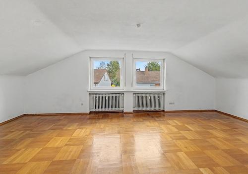 Wohnzimmer DG
