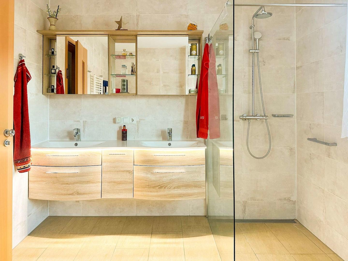 Ebenerdige Dusche