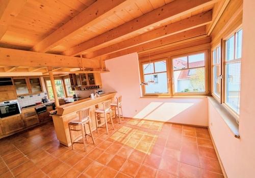 offenes Esszimmer