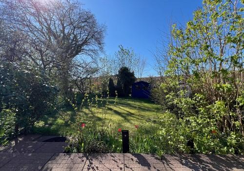 Terrasse mit Garten