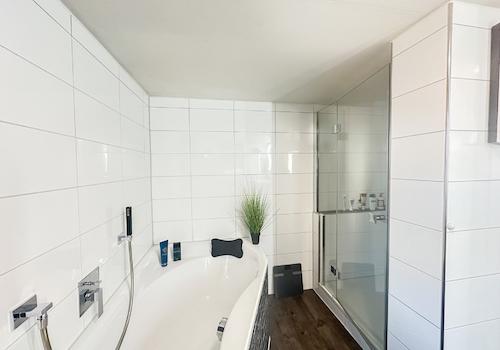 1. OG Badezimmer EG 