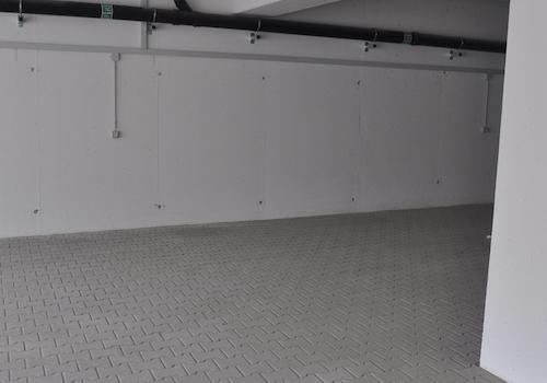 Tiefgaragenstellplatz