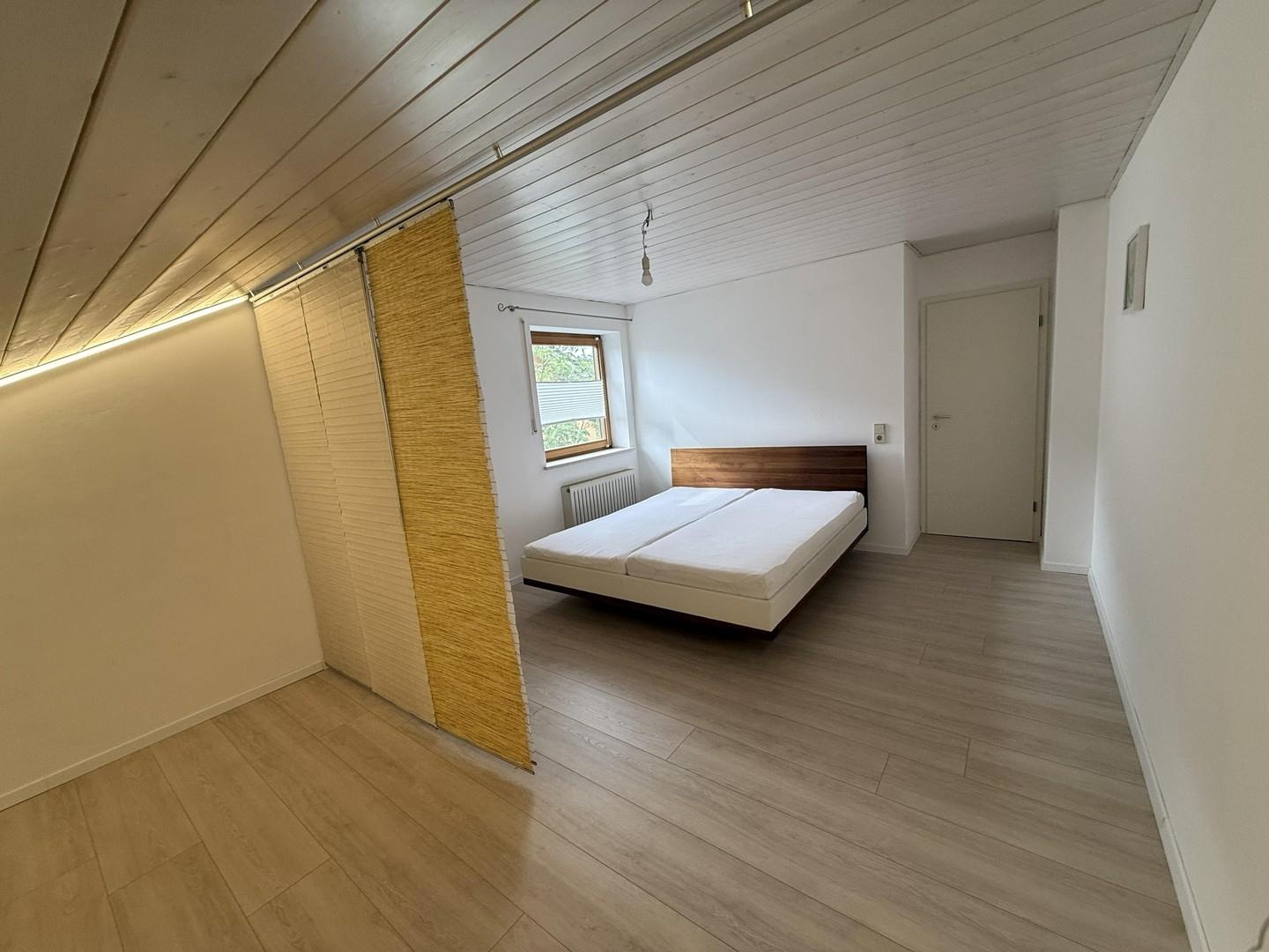 Zimmer 1.OG