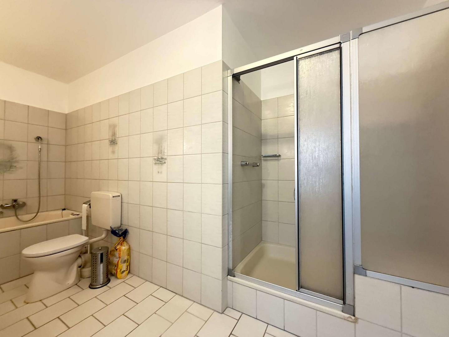 Badezimmer EG