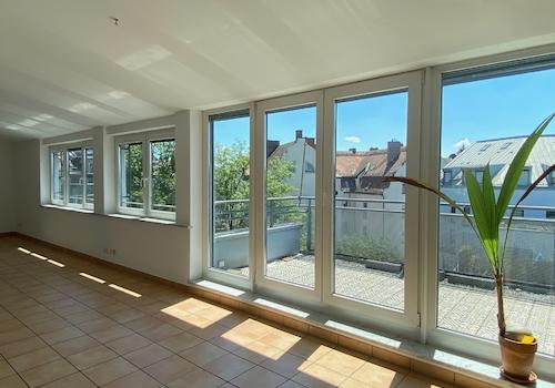 Wohnbereich mit Dachterrasse