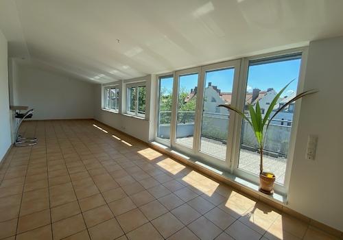 Südfensterfront/Wohnraum