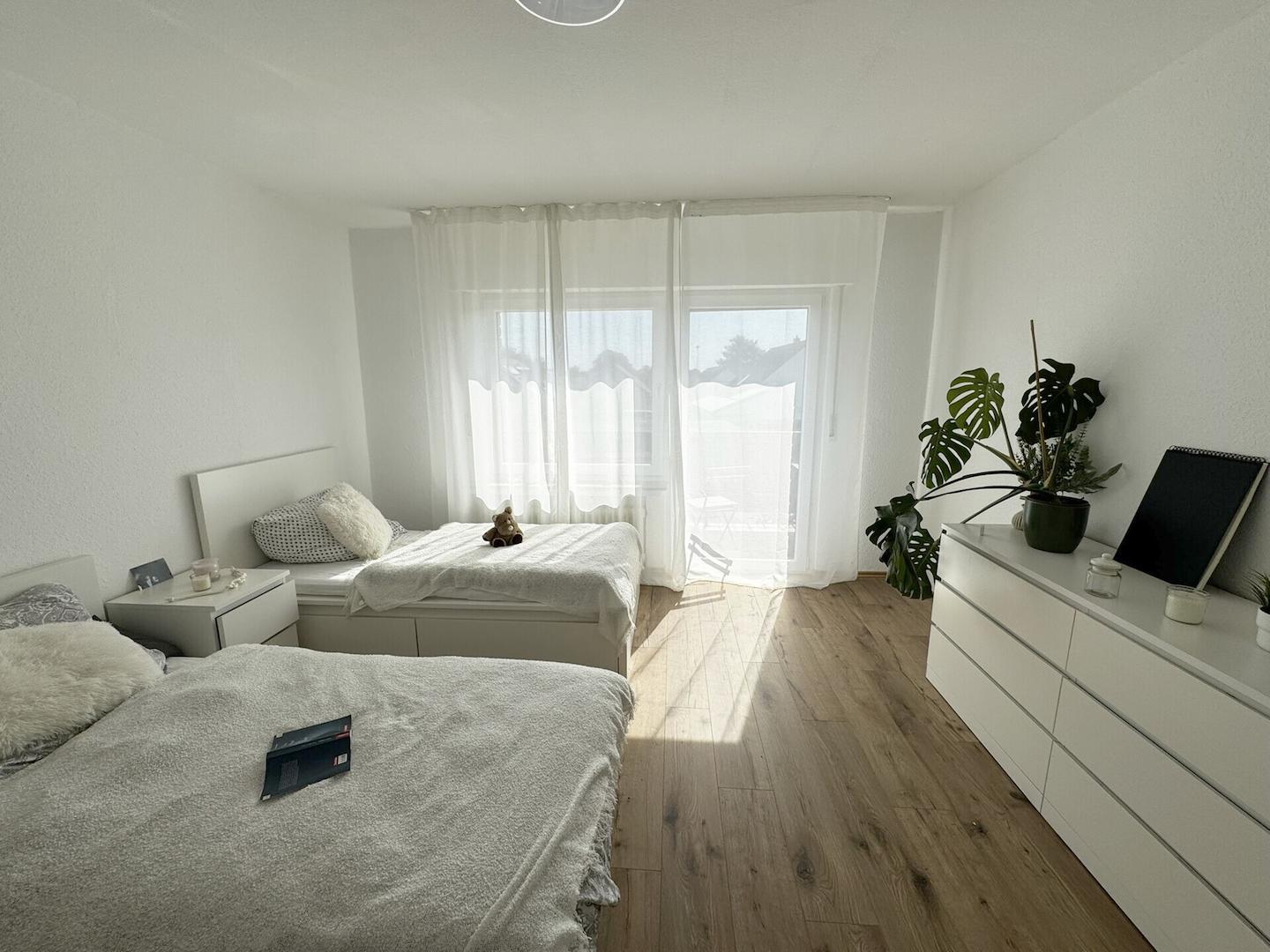 Zugang Balkon