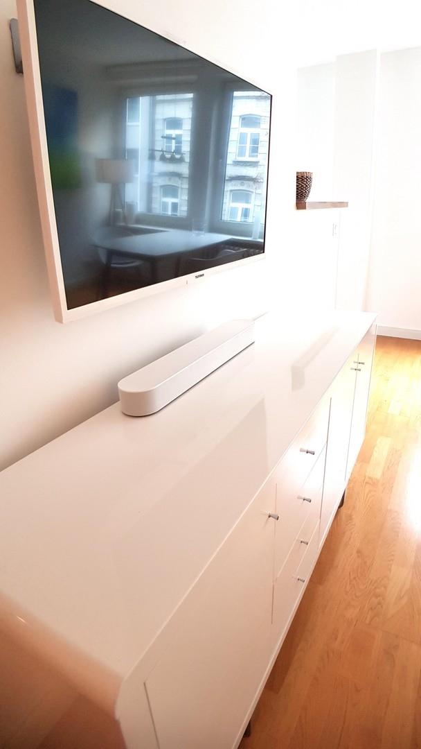 49 Zoll Smart TV mit ...