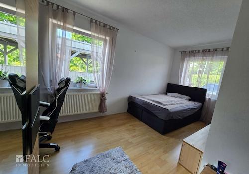 Schlafzimmer 3