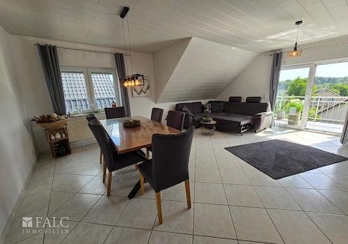 Wohnzimmer DG