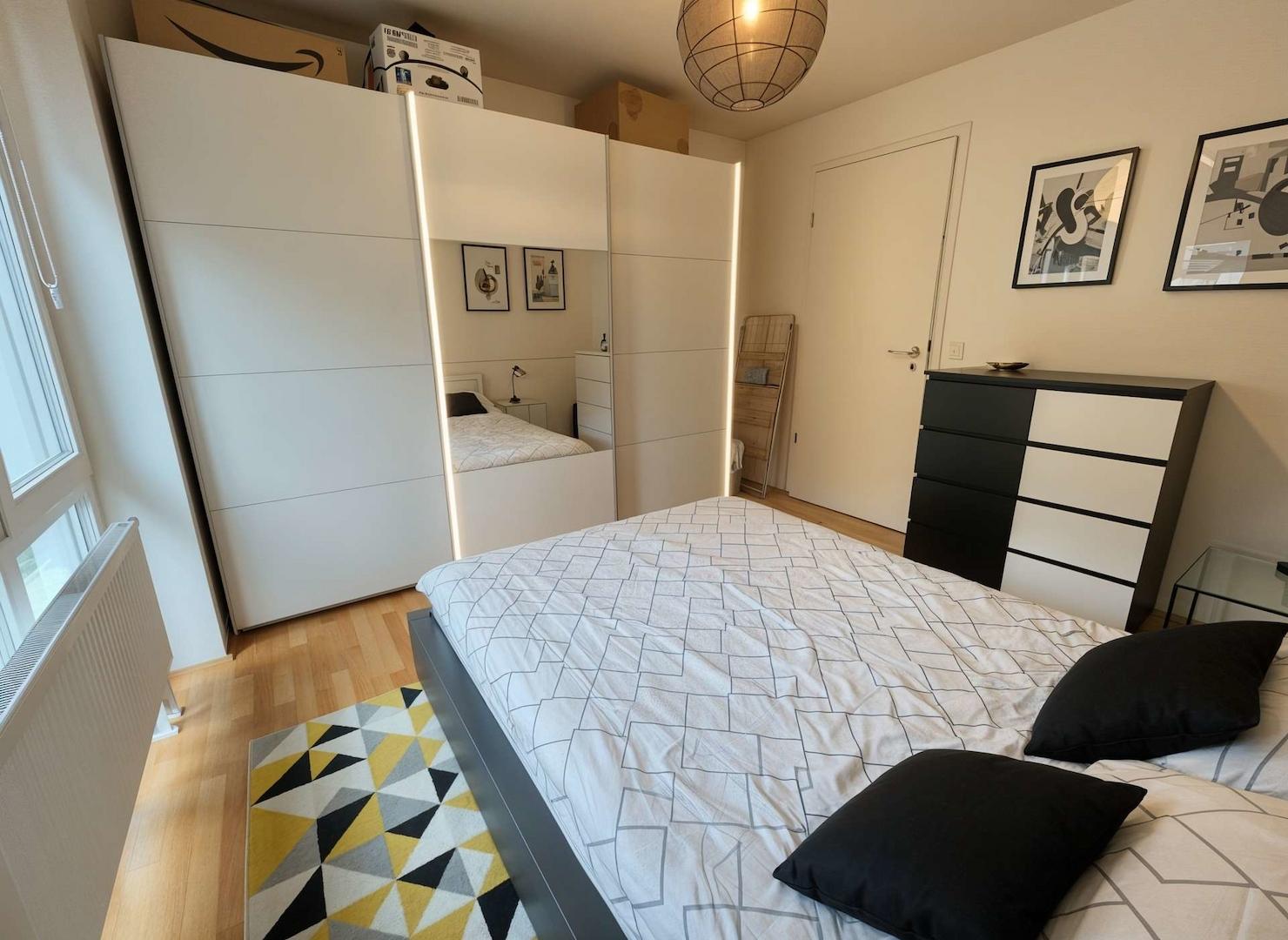 Geräumiges Schlafzimmer - 