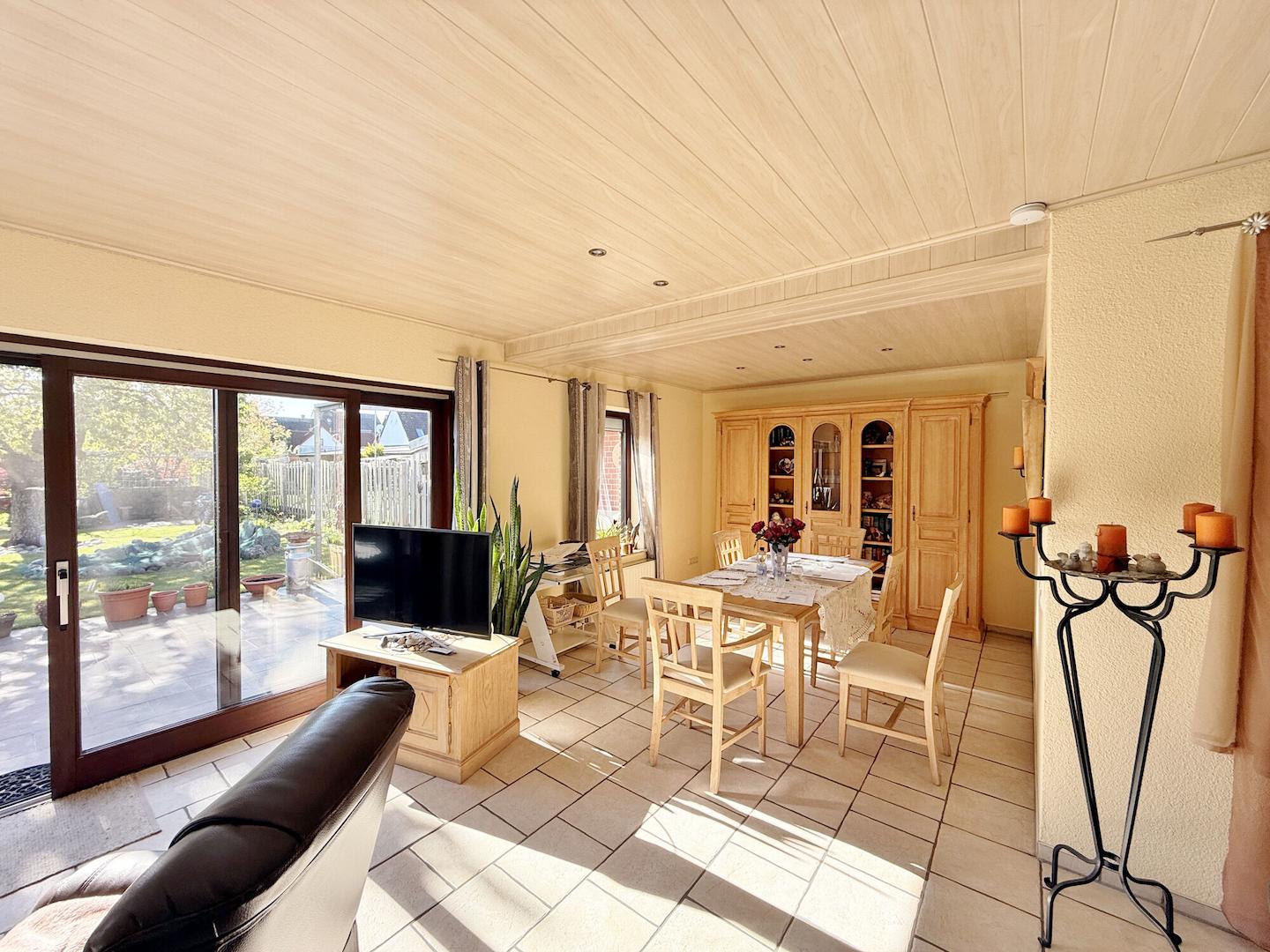 rückwärtiges Haus / EG / Wohn- und Esszimmer