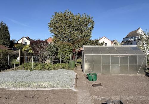 rückwärtiges Haus / Süd-Garten