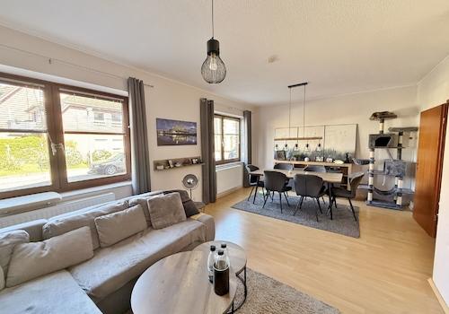 vorderes Haus – Wohn- u. Esszimmer