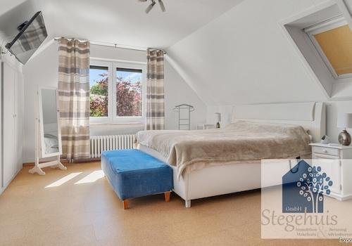 Schlafzimmer 2