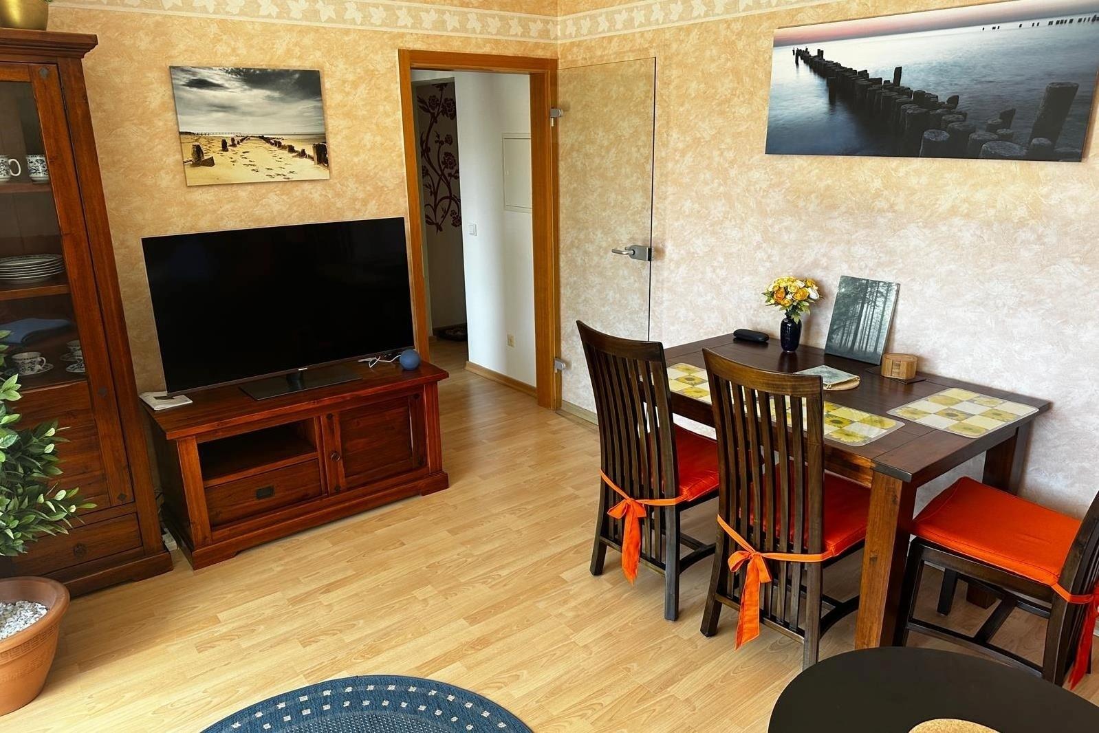 Wohn- und Esszimmer