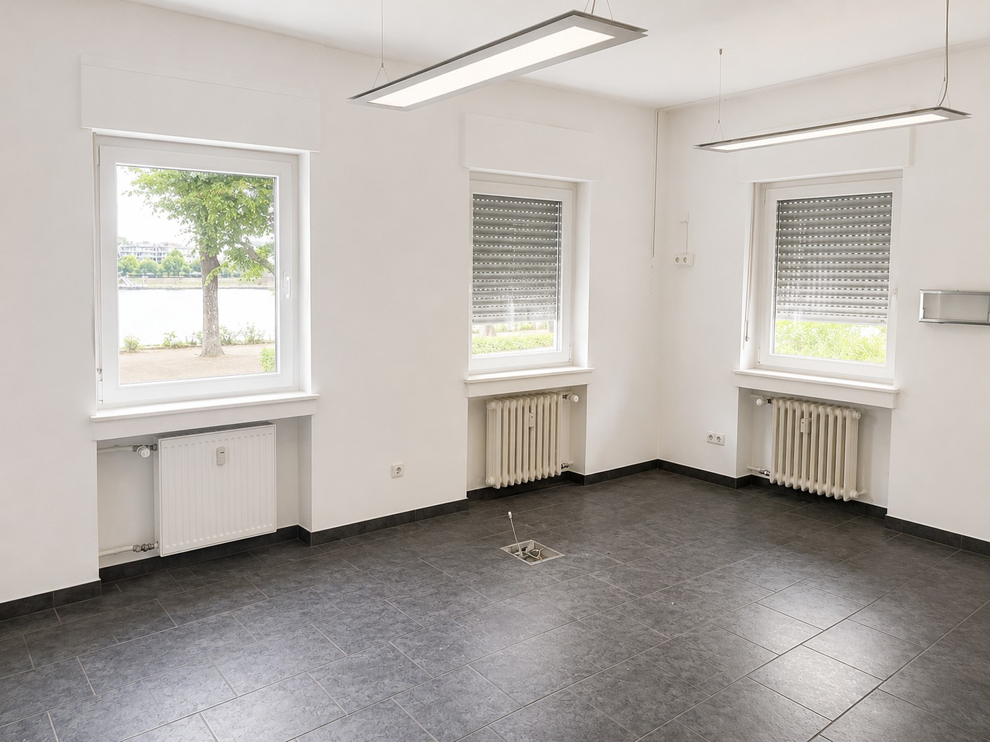 (Behandlungs-)zimmer 1