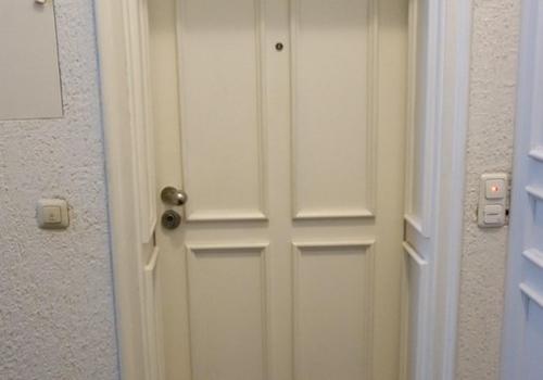 Wohnungseingangstür