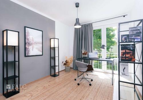 Arbeitszimmer
