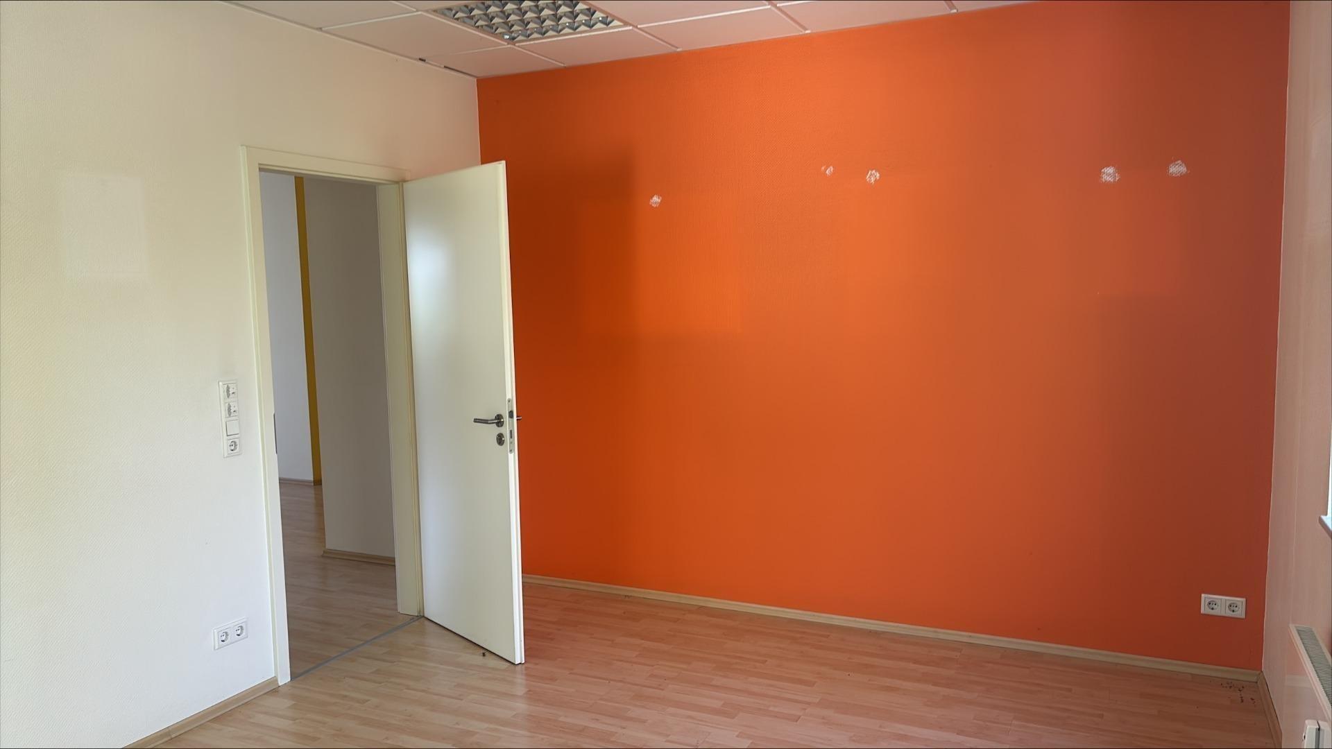 Büro 1