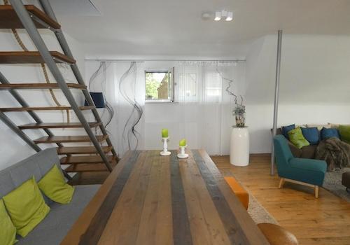 Treppe zum Dachwohnung 
