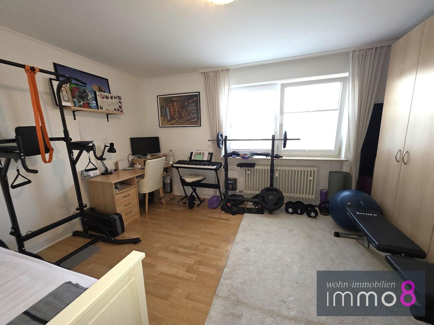 Kinderzimmer/Büro