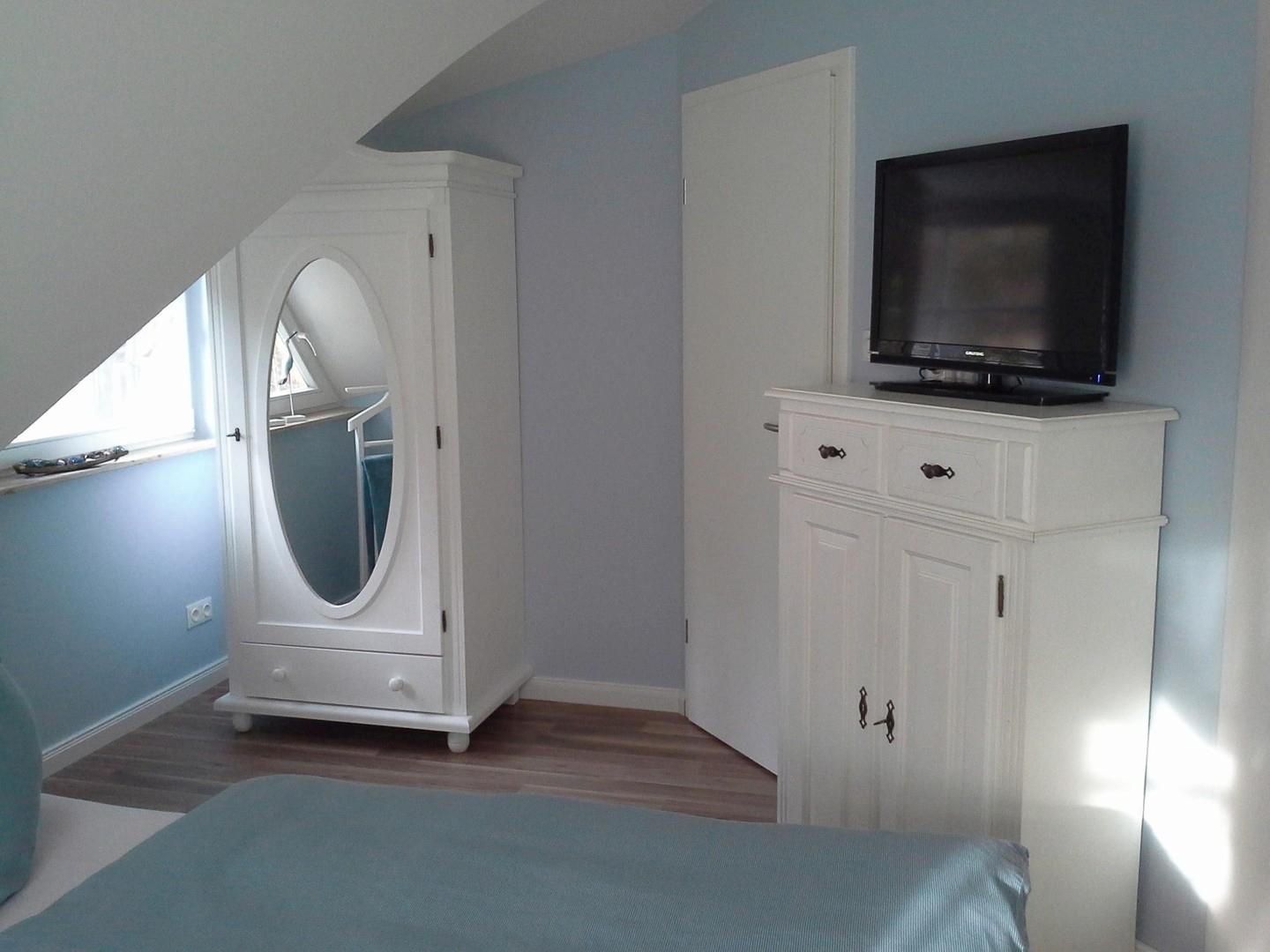 Schlafzimmer 2